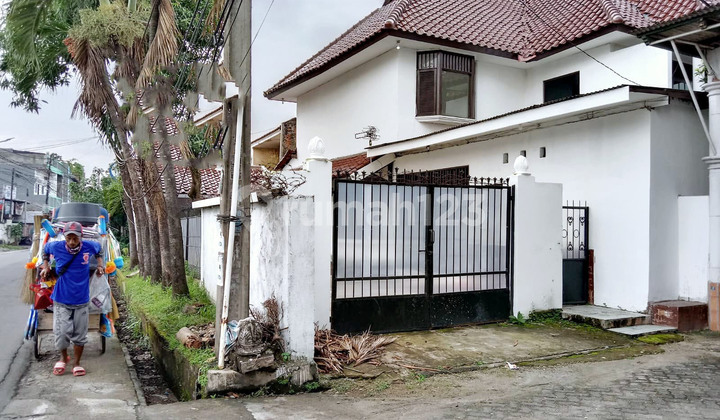 Rumah Hoek Pinggir Jalan cocok Untuk Usaha Pondok ranji