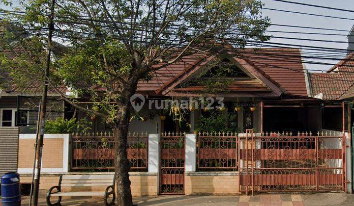 Rumah Usaha pinggir Jalan di Nusaloka BSD City 1