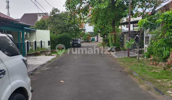 Single Story House in NusaLoka BSD Tangerang 2