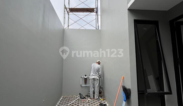 TownHouse Modern Minimalis di Griya Witana Harja, Pamulang 2