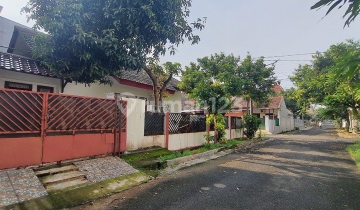 Rumah Hoek Siap Huni BR 3 di Pamulang Permai 1 Tangerang Selatan 2