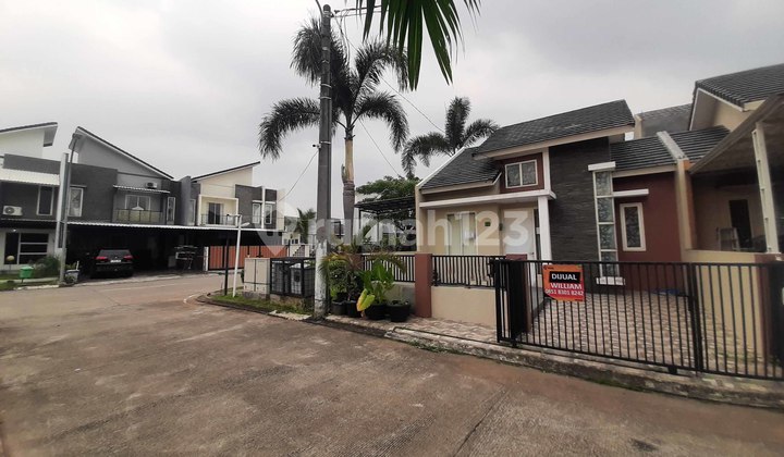 Rumah Bagus Siap Huni Dekat Club House di Serpong Garden 2