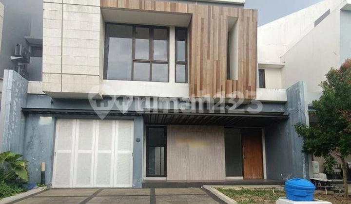 Rumah Siap Huni Row Jalan Lebar di Eminent Cluster Prestigia Bsd