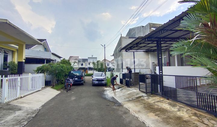 Single-Story Neat House Ready to Occupy Near School, Melati Mas Regency 2