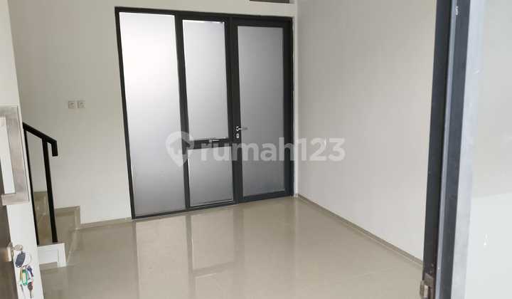 Rumah 2 Lantai lingkungan Sejuk di Golden Park 2 Serpong 2