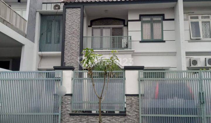 Rumah Bagus Semi Furnished Siap Huni di Regency Melati Mas  1