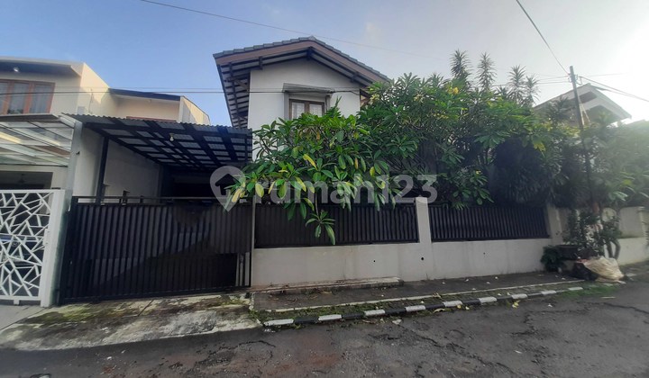 Rumah Bagus Siap Huni BD 4+1 Bintaro Sektor 3