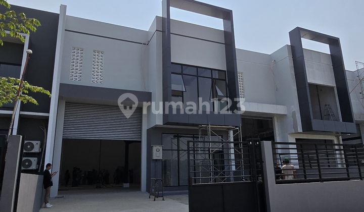 Gudang Kawasan industri di Pergudangan Blessindo, Legok Tangerang