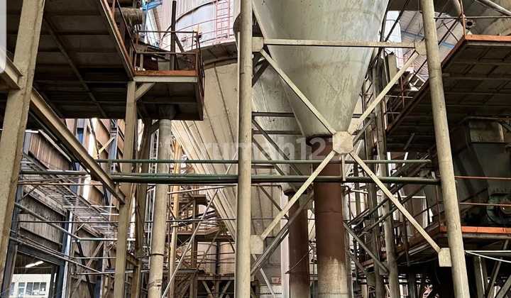 Ex. Ceramic Factory &#43; Machinery in one area in Bogor