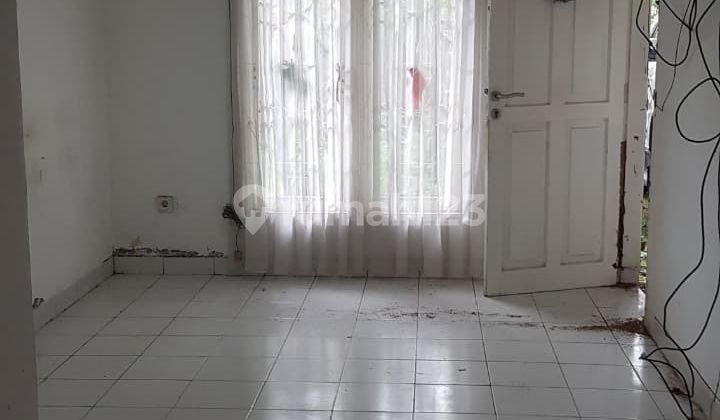 Affordable Ready-to-Occupy House in Nusaloka Sector 14.5 2