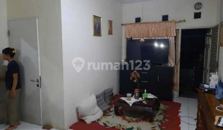 Rumah Lokasi Strategis, Jarang Ada di Kencana Loka BSD 2