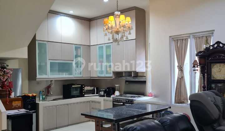 Strategic Ready-to-Live Home in Nusa Loka Near Modern Market and Santa Ursula School 2