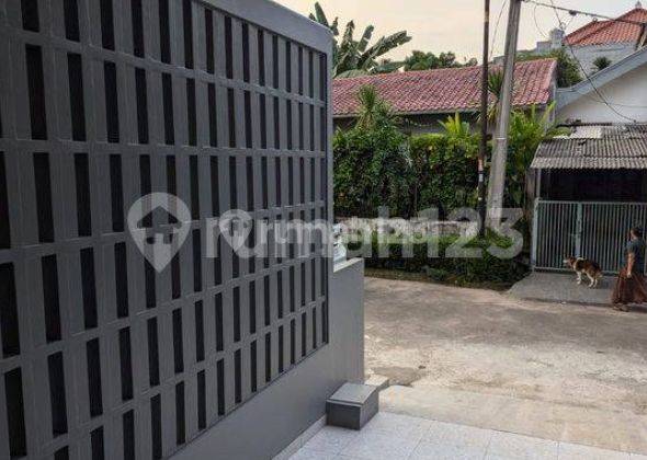 Rumah 2 Lantai Baru Siap Huni Cluster di Bintaro Sektor 9  2