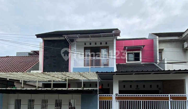 Rumah bisa untuk Usaha Pinggir Jalan di Nusaloka BSD 