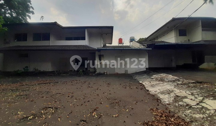 Rumah + Fasilitas Taman Bermain di Kemang Timur Jakarta Selatan 2