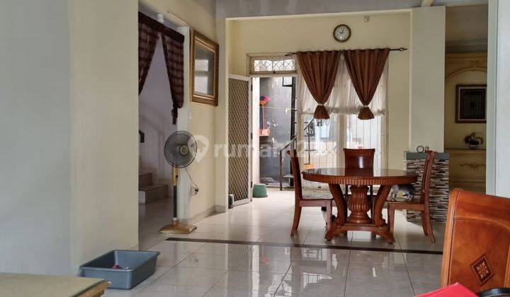 Rumah Bagus Semi Furnished Siap Huni di Regency Melati Mas  2