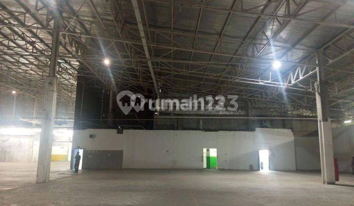 Dijual Dan Disewa Ruang Usaha Pinggir Jalan Ex. Carrefour di Ciputat Tangerang Selatan 2