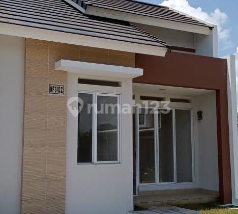 Nice BR 2 Ready to Occupy House in Serpong Natura City Cluster Fidelia Nice BR 2 Ready to Occupy House in Serpong Natura City Cluster Fidelia