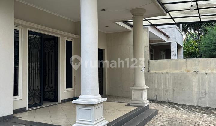 Rumah siap Huni Nyaman di Pondok indah Bukit Hijau