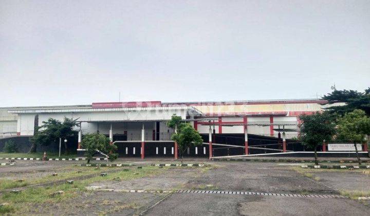 Dijual Dan Disewa Ruang Usaha Pinggir Jalan Ex. Carrefour di Ciputat Tangerang Selatan 1