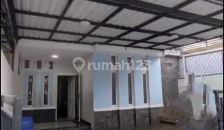 Ready-to-Occupy 3BR House in Gading Serpong, Sector 7a