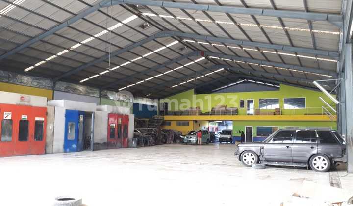 Ruang Usaha  Bengkel Mobil bisa buat gudang di Jakarta Barat