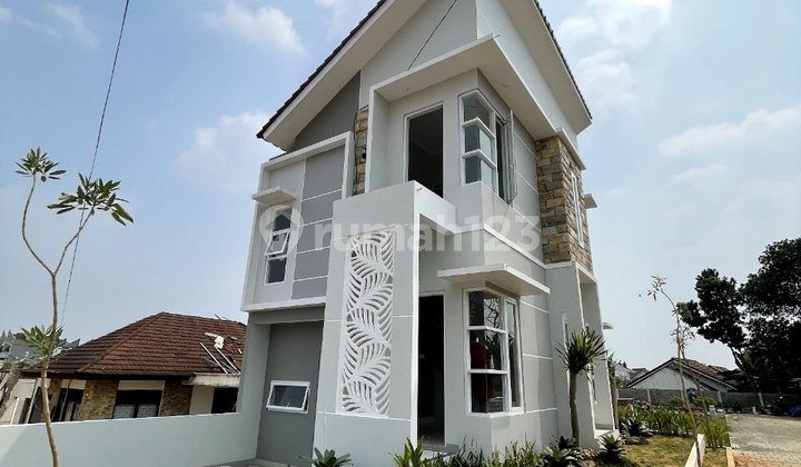 Rumah Indah kawasan Syariah di Depok 1