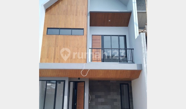 Hunian 2 Lantai Terdapat CCTV Rumah Lokasi di Bekasi