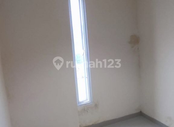 Rumah Cantik Type 45/81 lantai 1 di Setu, Bekasi 2