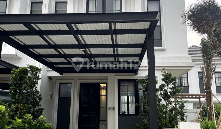 Rumah Mewah di Pusat Kota Depok