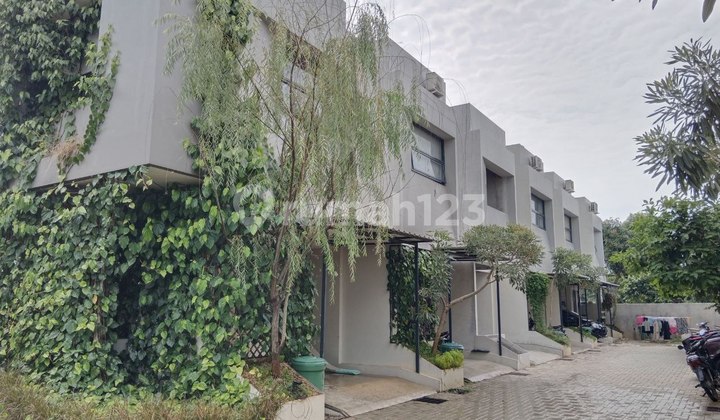 Rumah 2 lantai Kawasan Syariah Tanpa Denda