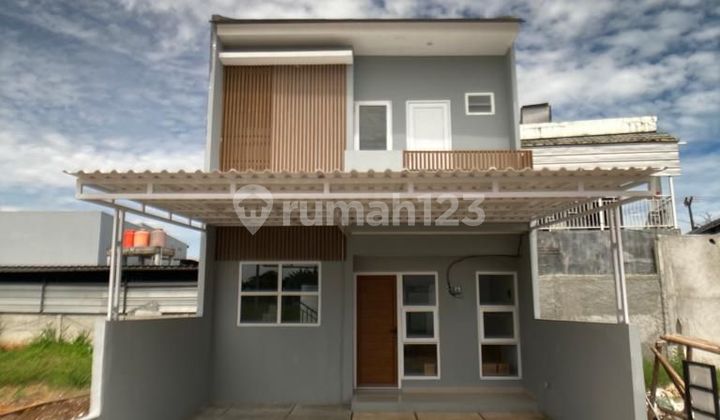 Rumah 2 lantai+Hook Nuansa Islami di Bekasi Timur