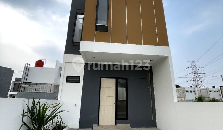 Rumah 2 lantai Letak Super Strategis di Bekasi Timur