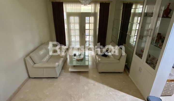 Babatan Pratama Wiyung Semi-Furnished