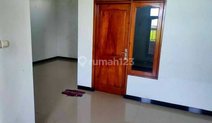 Disewakan Rumah 3 Kt Luas 140m Di Krian 2