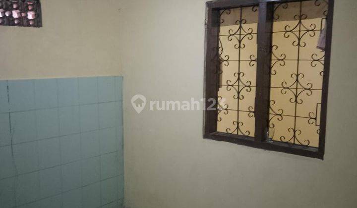 Rumah Dipusat Kota Dekat Tunjungan Plaza Ditembok Dukuh Bubutan Surabaya Jawa.timur 2