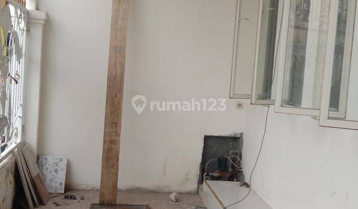 Disewakan Rumah Cantik Siap Huni Lokasi Strategis Digunung Anyar Surabaya 2