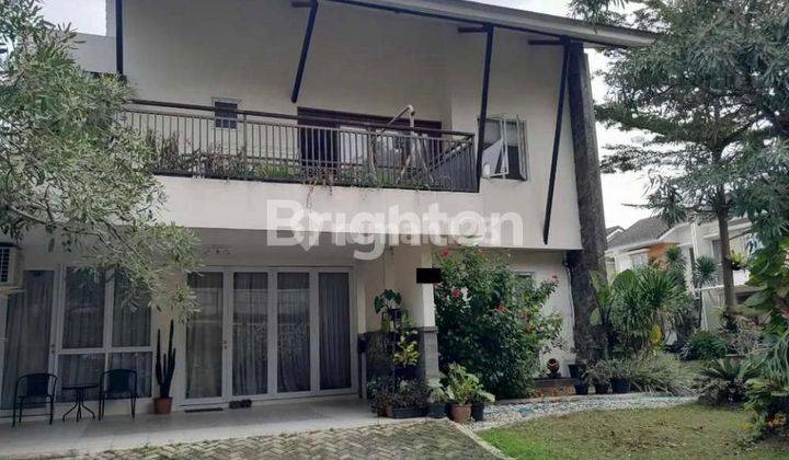 Cantik Hook 3 lat, semi furnished, Asri, aman dan nyaman, siap huni di Kawasan Sevilla BSD Tangerang Selatan 2