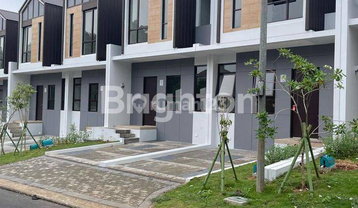 Rumah 2 Lat Un-Furnish, Baru, Belum Pernah Pakai, Siap Huni, Dikawasan Castilla Nusaloka Bsd 1