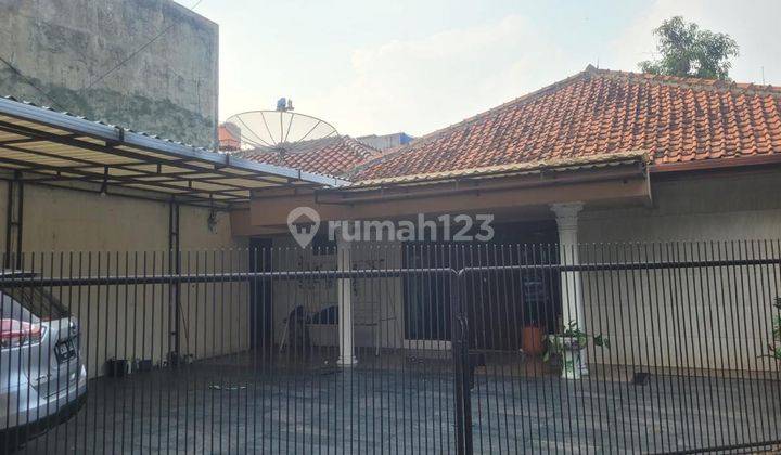 Rumah 2 lat dengan lahan Luas cocok utk Usaha, di Kawasan Tegallega Bogor Tengah 2