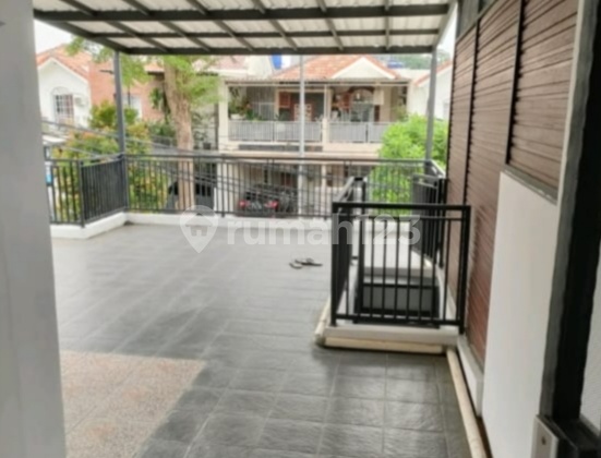 Semi-Furnished 2-Story House + Beautiful, Clean, and Move-In Ready Commercial Space, in the Nusaloka Area of BSD