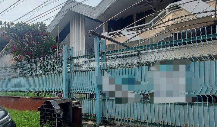 Cocok Buat Mini Cluster Rumah 2 Lantai SHM di Jl Manyar Kertoadi, Surabaya 2