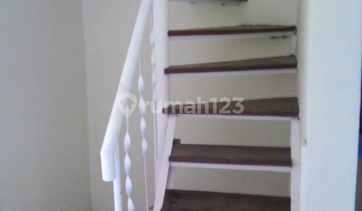 [ Rumah Hadap Timur ] Rumah 2 Lantai, Minimalis & Minim Renovasi Di Taman Palem Lestari 2