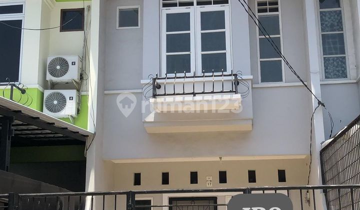 Rumah Baru Di Renovasi, 2 Lt Full , & Desain Minimalis Di Taman Palem Lestari 1