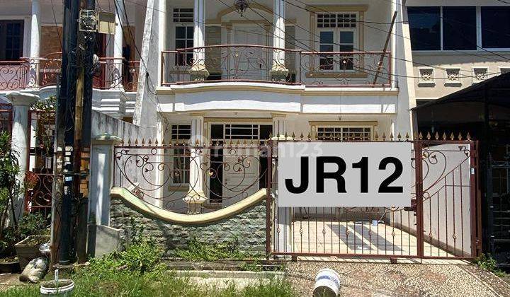 Rumah 2½ Lantai, & 6 X 15 M2 Di Taman Palem Lestari Blok C 1
