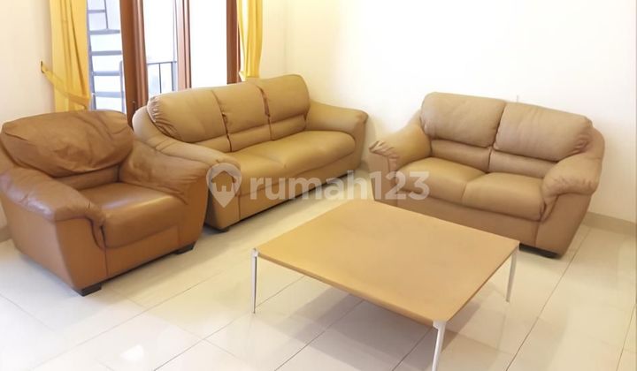 For Rent Rumah 10 X 20 & 2½ Lantai Di Taman Palem Lestari 2