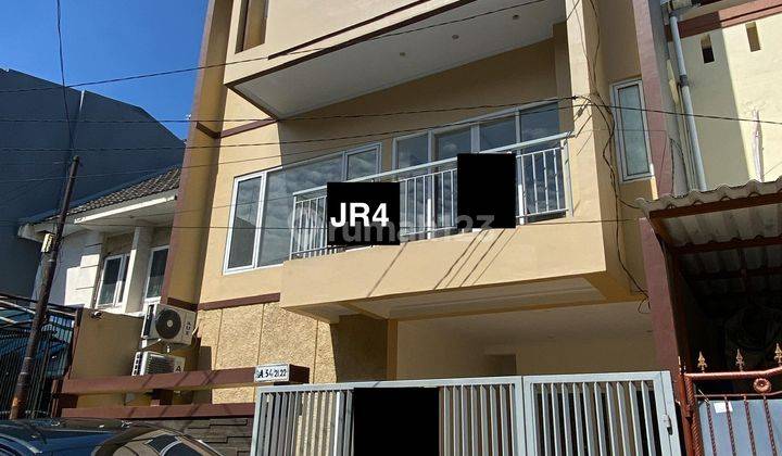 Rumah Baru, 3 Lantai Full, & 5 Kt Di Taman Palem Lestari 2