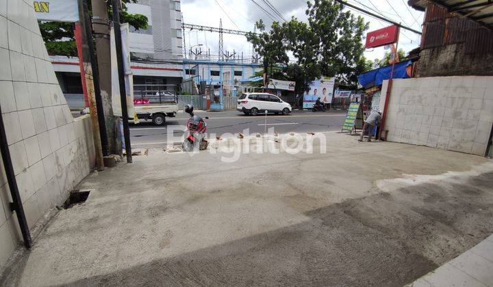 kios/ Toko luas bisa parkir 3-4 mobil di pinggir jalan utama AH Nasution bandung 2