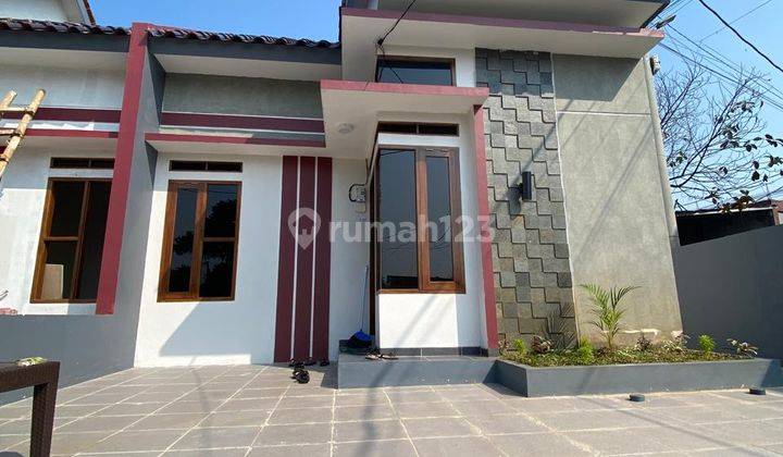 dijual rumah modern nyaman dan strategis 1