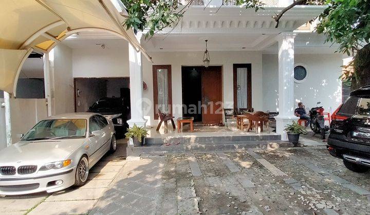 Rumah Mewah Terawat Pondok Labu Jakarta Selatan SHM 2,5 Lantai 2